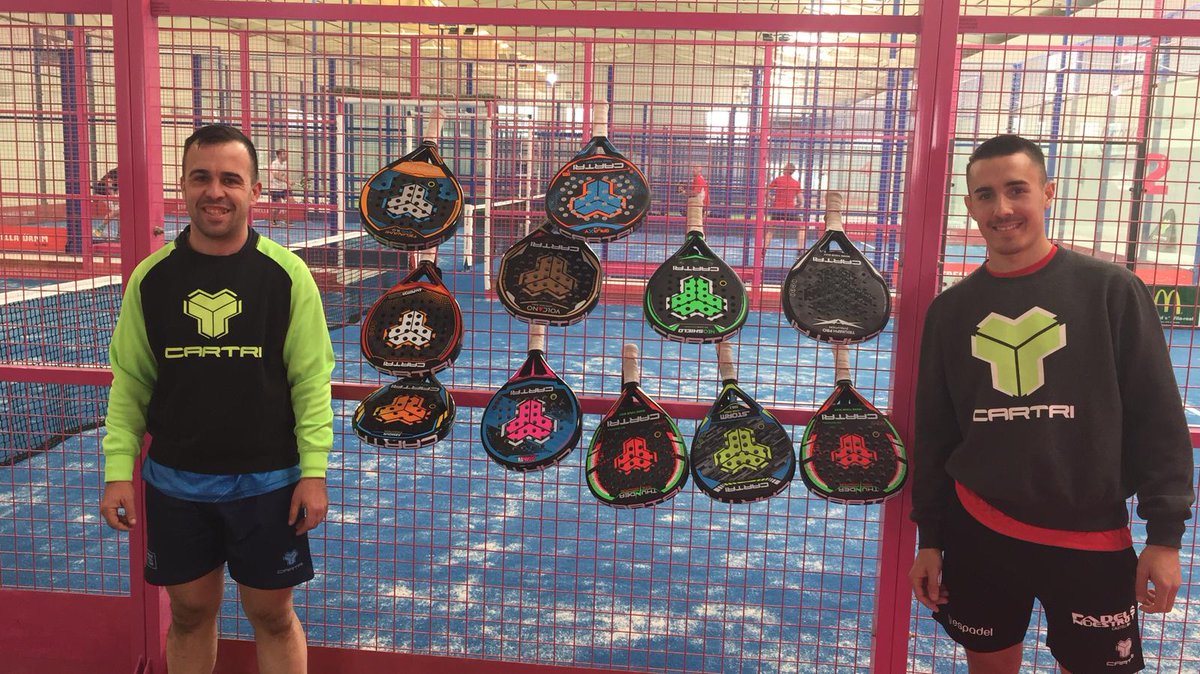 HectorTZ19's tweet photo. Ayer hicimos el test de las palas de nuestra marca cartri, donde las probamos y elegiremos la pala para esta temporada @cartripadel @espadelburriana #teamcartri #equipocartri #cartriteam #cartripadel #espadelburriana #cartri #padel #familiacartri #yosoycartri #instapadel https://t.co/nY8ZoukNJZ
