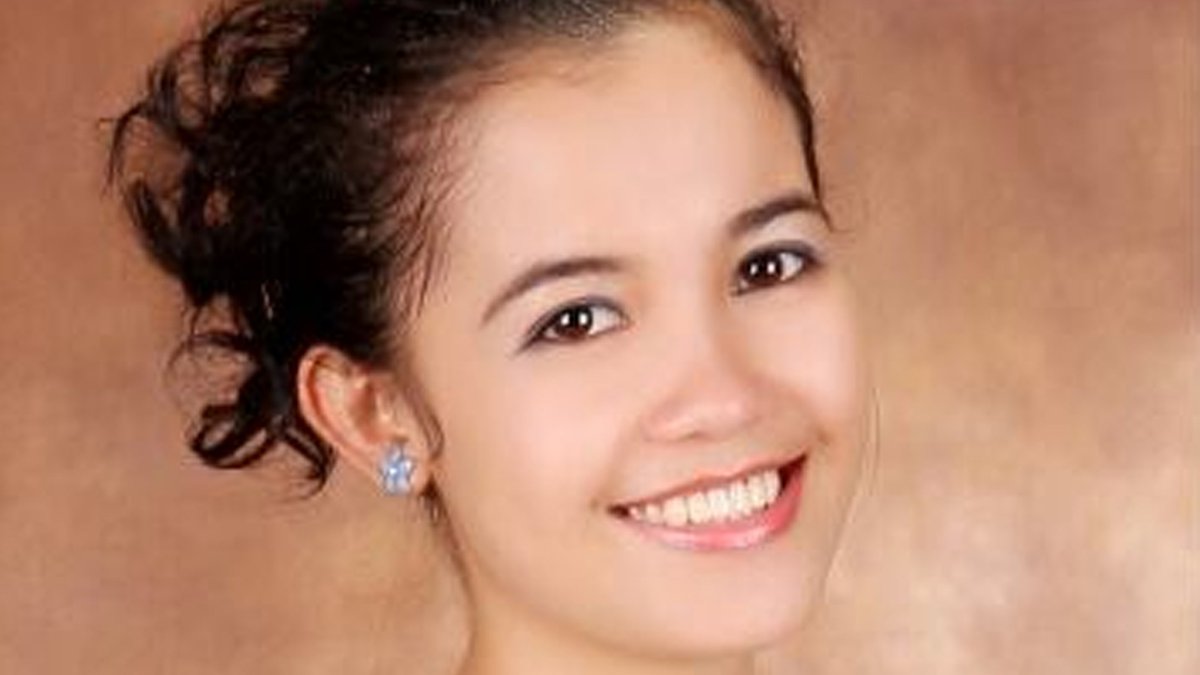 StudyinDenmark's tweet photo. “I am very amazed with it here... The quality of the education, the technology, the structure of the curriculum is superb" 👍 Meet Shiella from the Philippines who studies Biotechnology at @PHabsalon 👩🔬#StudyInDenmark #StudyAbroad #StudyInEurope #IntlStud
https://t.co/u84PVWMemm https://t.co/977IPflKzC