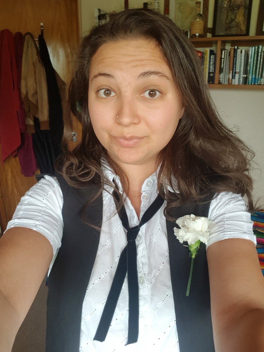 CanessaWright's tweet photo. It's that time again... white carnation means the first of 11 exams
#subfusc #oxforduni #finals #exams https://t.co/p8BDZ69VFu