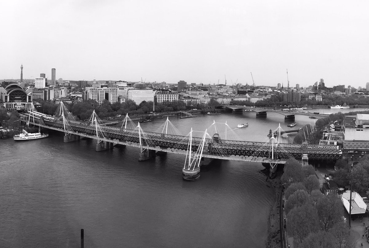 MattKPlays's tweet photo. Goodbye for now, London #londonlife #canada #artistsontwitter #mattkplays https://t.co/hEMxTmwOkl