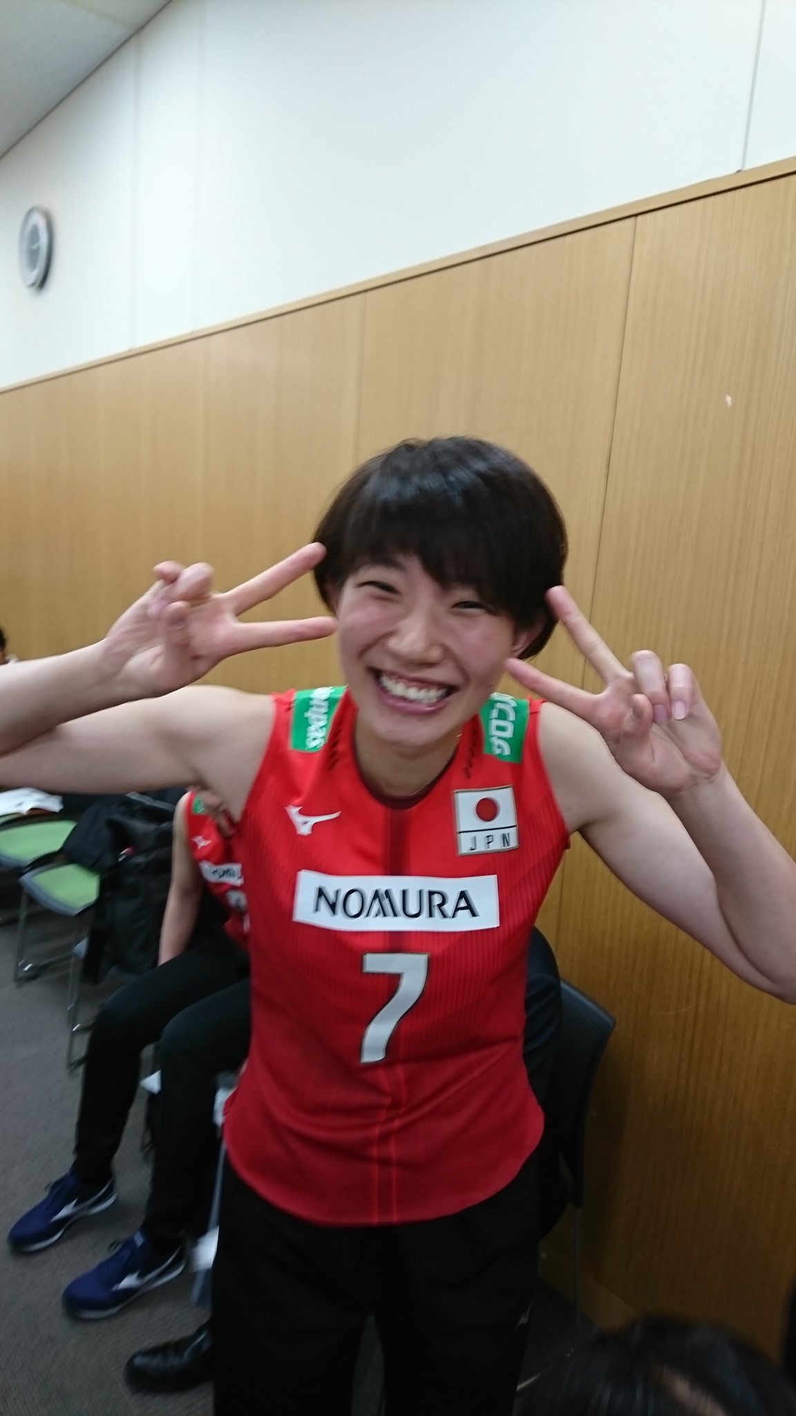 大林素子 日本代表女子バレーの 記者会見29名が選出 今日は 26名が出席となりましたざ 新加入選手が多く 新しい風にも 期待したいですね 応援お願いいたします みんな可愛い 選手の凄さと 女性としての可愛さや 人となりも 応援し 伝えて行き 大林素子 日本代表女子バレーの 記者会見29名が選出 今日は 26名が出席となりましたざ 新加入選手が多く 新しい風にも 期待したいですね 応援お願いいたします みんな可愛い 選手の凄さと 女性としての可愛さや 人となりも 応援し 伝えて行き