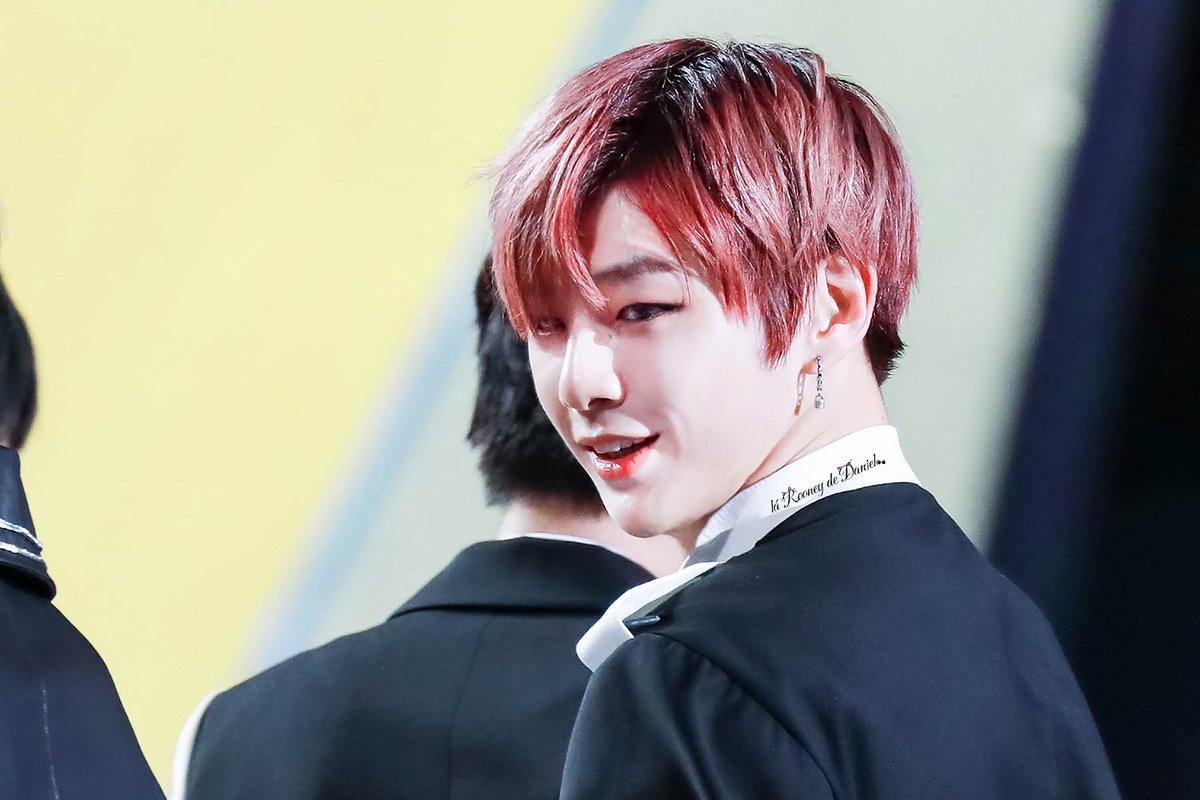 kangnunney's tweet photo. 응원하고 있어!!!
화이팅 니엘아!!!
#StandByDaniel
#강다니엘 
#KangDaniel https://t.co/NQaoeXuZrm