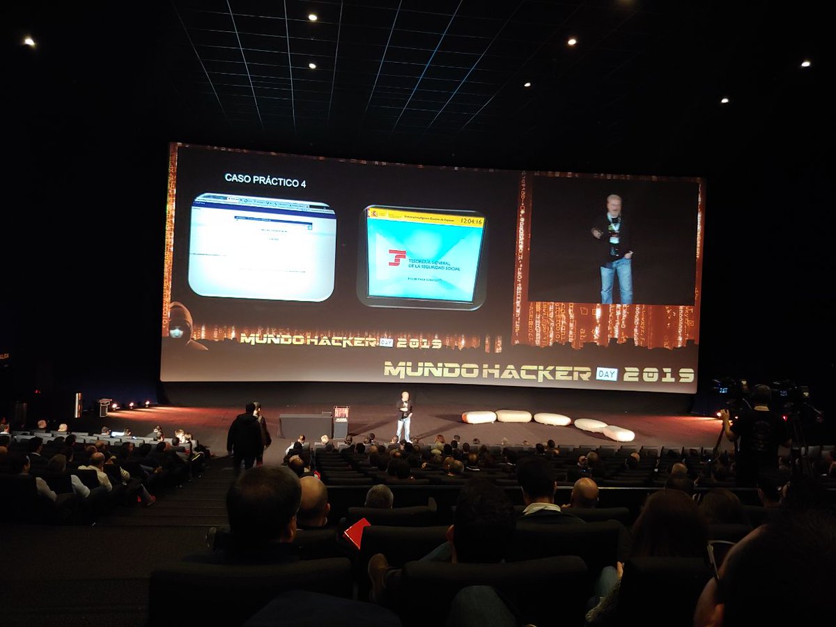 radarkweb's tweet image. El gran Antonio Ramos, Hacker, en #MundoHackerDay
