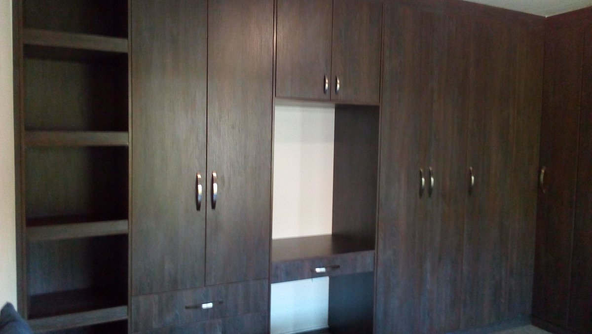 AtnDube's tweet photo. Please kindly RT. My next client could be on your TL.

For a qoute call/WhatsApp  0731961865

E-mail: atndubecarpentry@gmail.com https://t.co/Q6NIr4ta5m