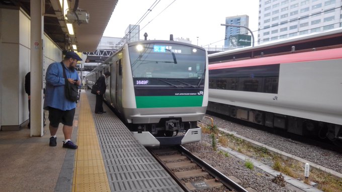 埼京線の新宿駅で人身事故の現場画像