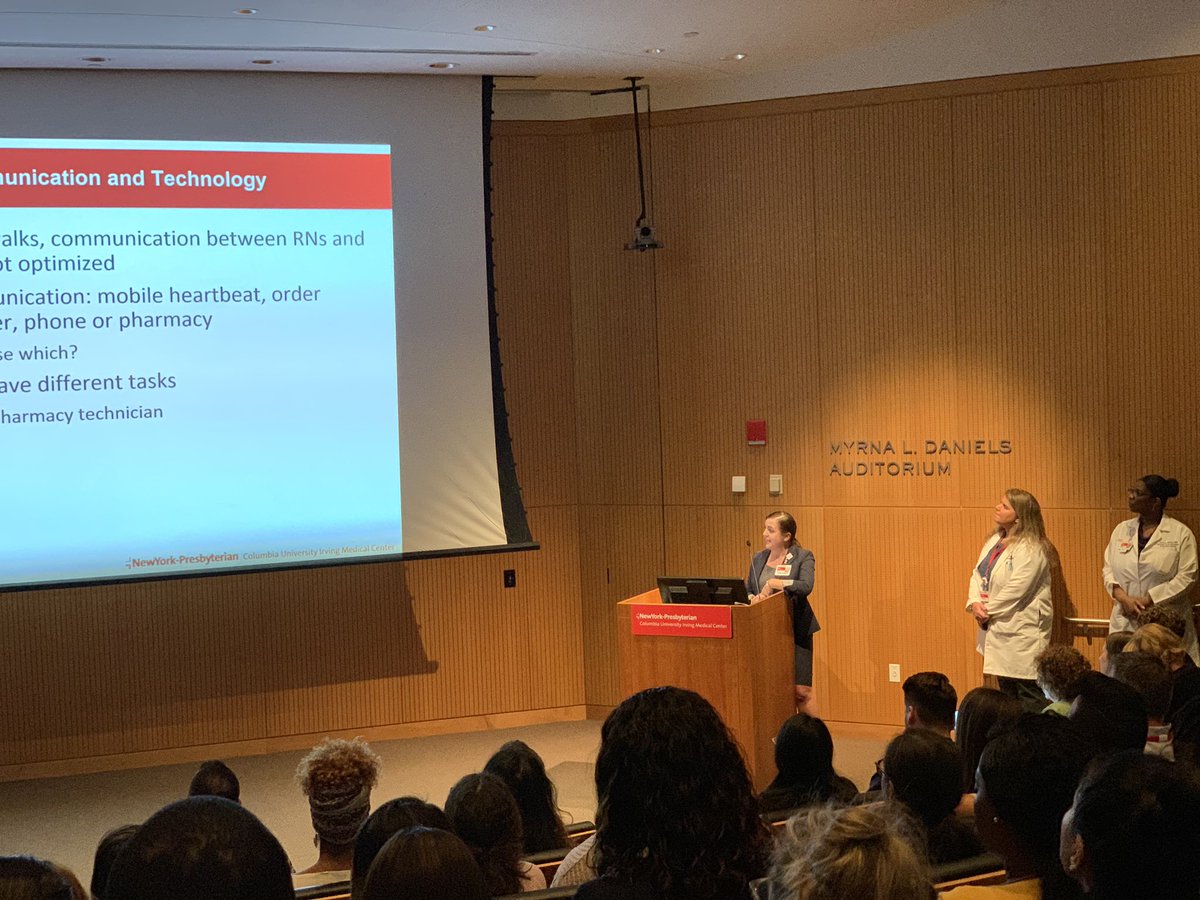 8HudsonNorth's tweet image. So proud of our own @emilyneuroNYP presenting at #SAC on improving pharmacy service work! #teamneuro #yougoem #amazingthingsarehappeninghere