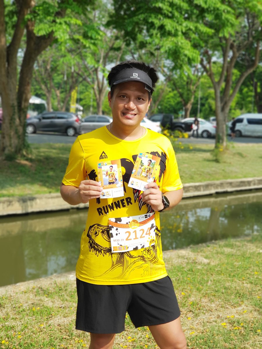 NinjaTooK's tweet photo. ขอบคุณ Garmin Thailand ที่ช่วย print ภาพสวยๆแจกนักวิ่งทุกคน 📷

#HotDogRun #HotDogRun2019 #garminphotobooth #T_REX_Runner #ทีเร็กซ์รันเนอร์ #minimarathon #run #running #runner #tookkyrun https://t.co/uXnVhrXfSz