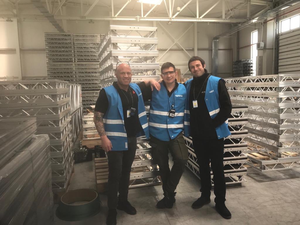 ZEROdBlive's tweet photo. After ten years working with #LiteDeck we have the privilege of seeing it being made at the #ProlyteGroup factory 👊 #Nothinglessthanawesome #event #staging #solutions https://t.co/HtvrWziIMq