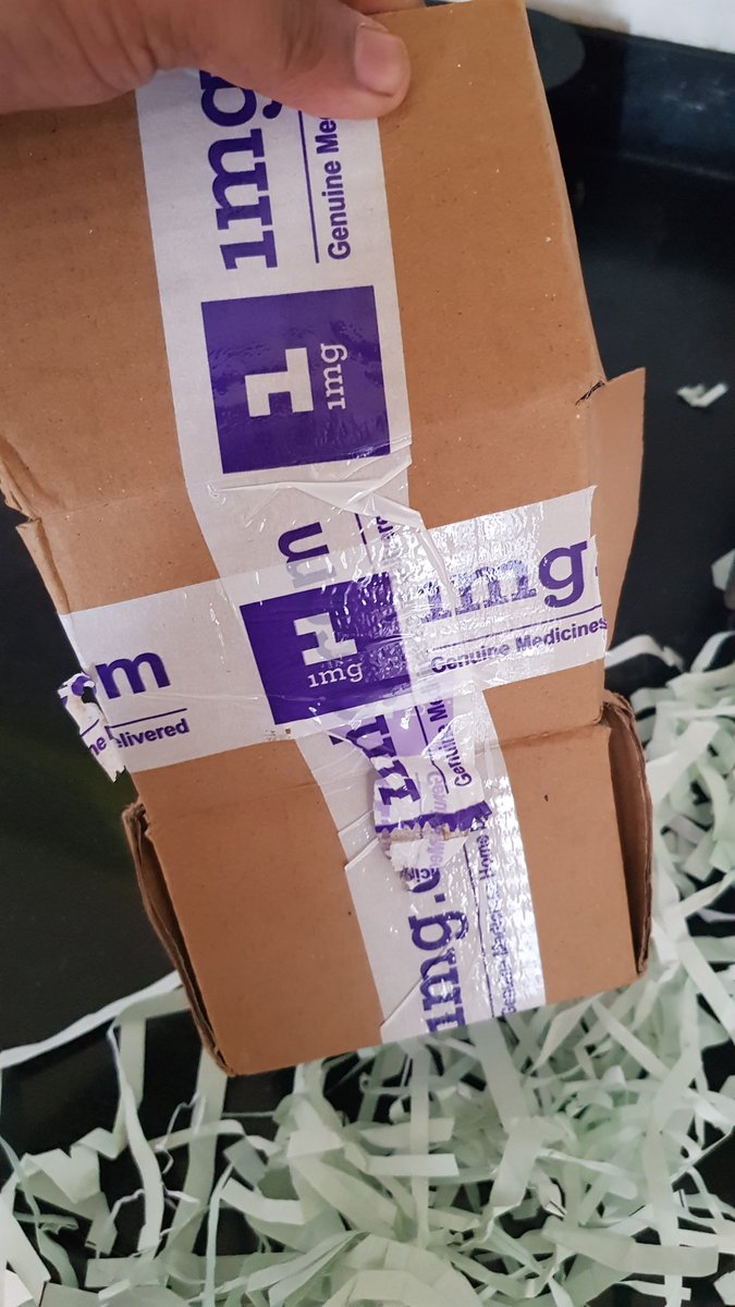THEJourNIT's tweet photo. @1mgOfficial Ticket Support ID 1152258.Order No. PO10619659949801. Empty box with someone else's invoice delivered. 
This is how you handle orders(of medicines which a matter of urgency) and cheat customers. 
Expedite refund for the above order. https://t.co/vUU2RB4kv2