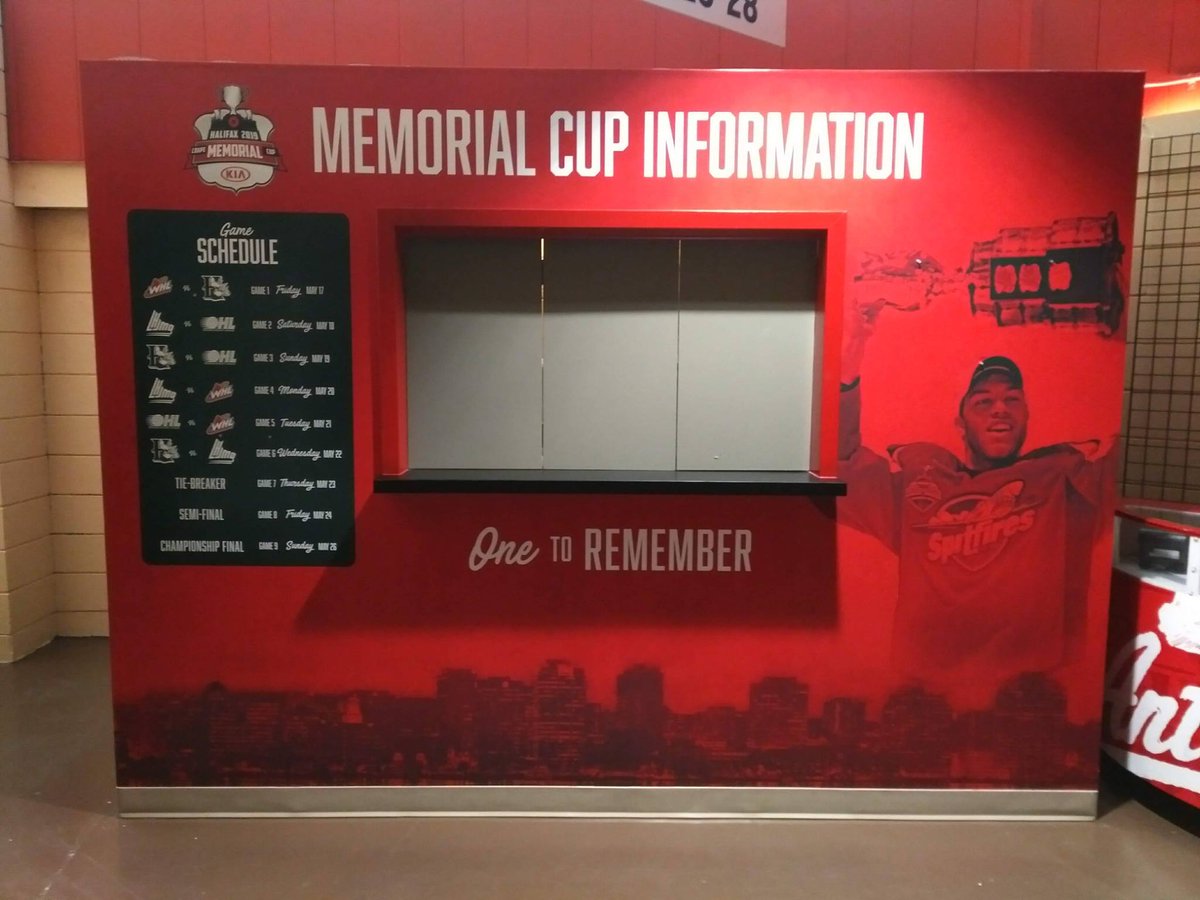 SignUnited's tweet image. Less than a month to The Memorial Cup! Will you be checking out some of the games? We were very happy to be contracted to do this wall wrap @ScotiabankCtr.

Want more details about Memorial Cup: chlmemorialcup.ca