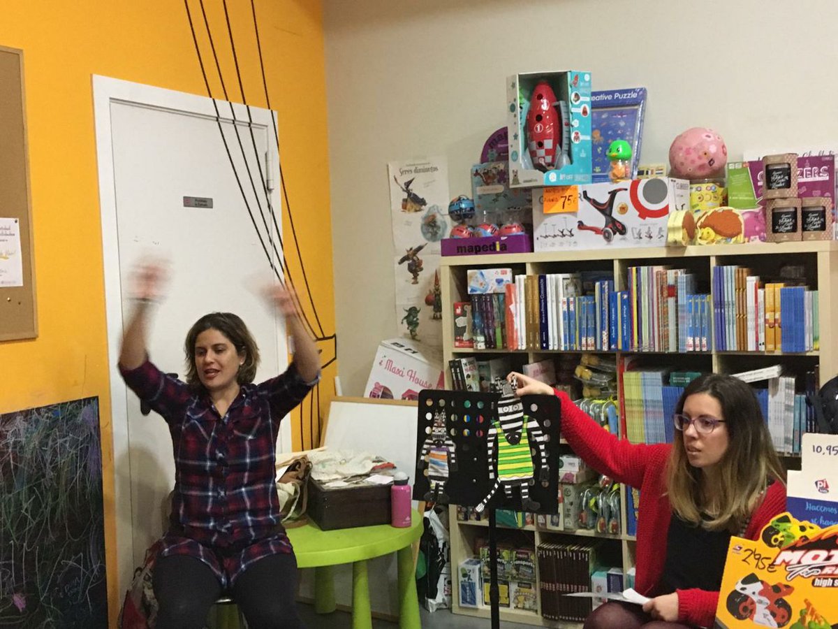 DeLibrerias's tweet photo. Seguimos reivindicando  que el coste de los #libros  sea igual para todos, tanto para las #PequeñasLibrerias como para las grandes superficies. Con un PVP único y fijo para todos.
@PodemosCMadrid @ahorapodemos @PSOE @psoe_m @populares @PPAsamblea @CiudadanosCs @JesusCintora https://t.co/wHPNcWuHnr