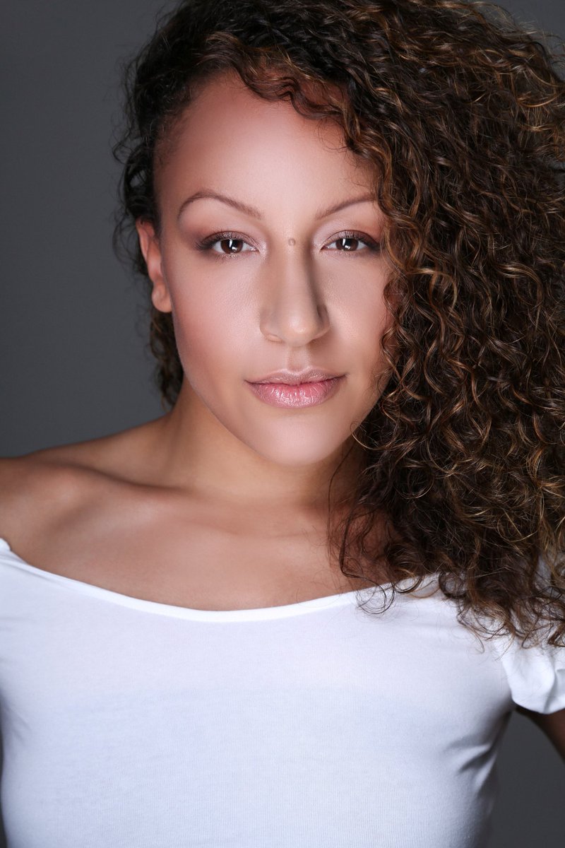 CrispinPhillip's tweet photo. Fri 26th Apr (12 noon) on BBC Radio @1Xtra @Jonzid @MsKloeDean + @Brookeplague talk about #JonziD's #BreakinConvention International Festival of Hip Hop Dance Theatre 2019 w/ @DJAce
https://t.co/ttTtBjaRks
#HipHop #ForTheCulture
s/o @BConvention @Sadlers_Wells
@Charlotte_KC https://t.co/1RMPvNTNDP