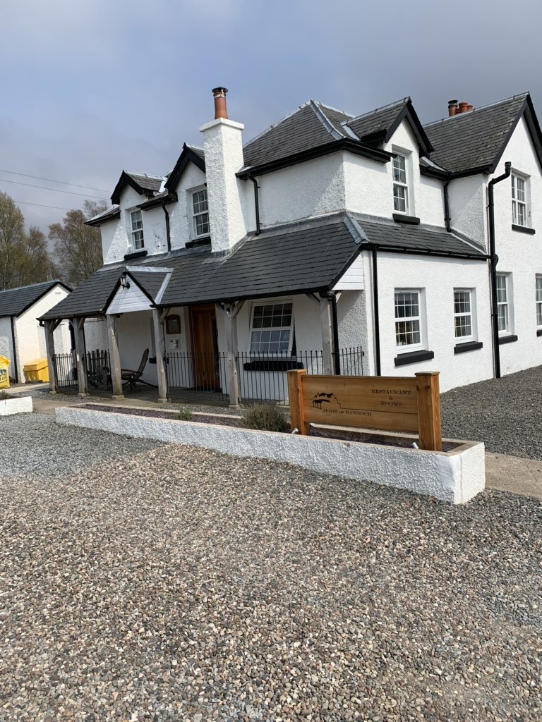 toffeeowl1969's tweet photo. Another successful delivery for @WeDoDoors  to @moorofrannoch Many thanks for your custom https://t.co/NZB3K0bXgs