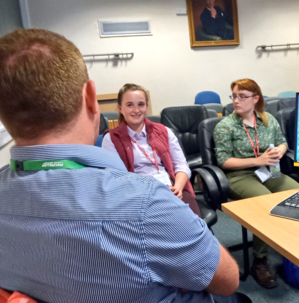 VCCMedEd's tweet photo. Interview technique with @RickyFrazer1
Tell us about your hobbies and the team work within them!
#MedEd #MWEx #MWEx2019 #InterviewTechnique #University https://t.co/SgWd0omDUh