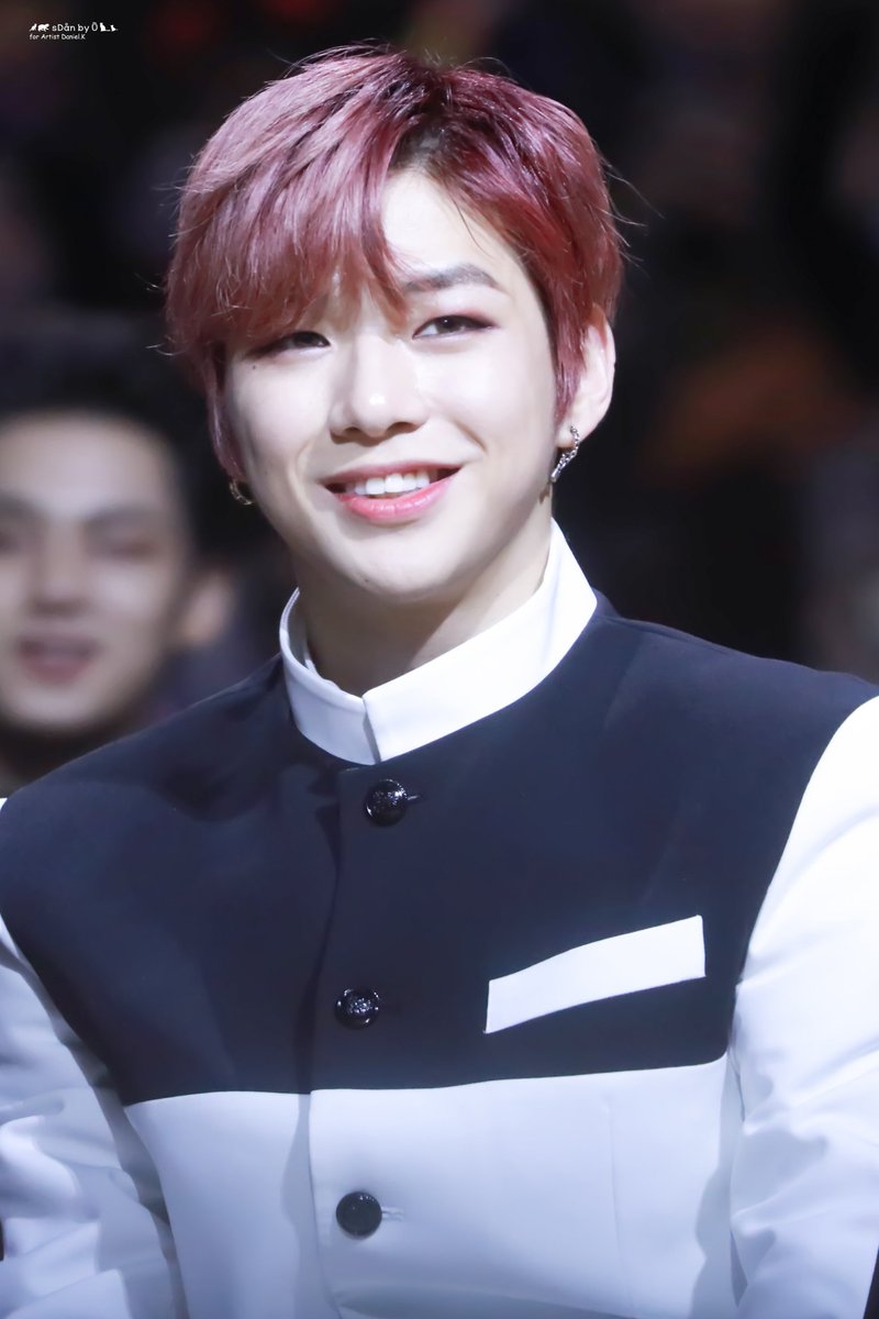 sDanByU's tweet photo. 181214 HK MAMA HQ

Proud Of You😄
Always Stand By You❣️

#강다니엘 #KangDaniel
#OurChoiceDaniel https://t.co/87Sxcl0jun