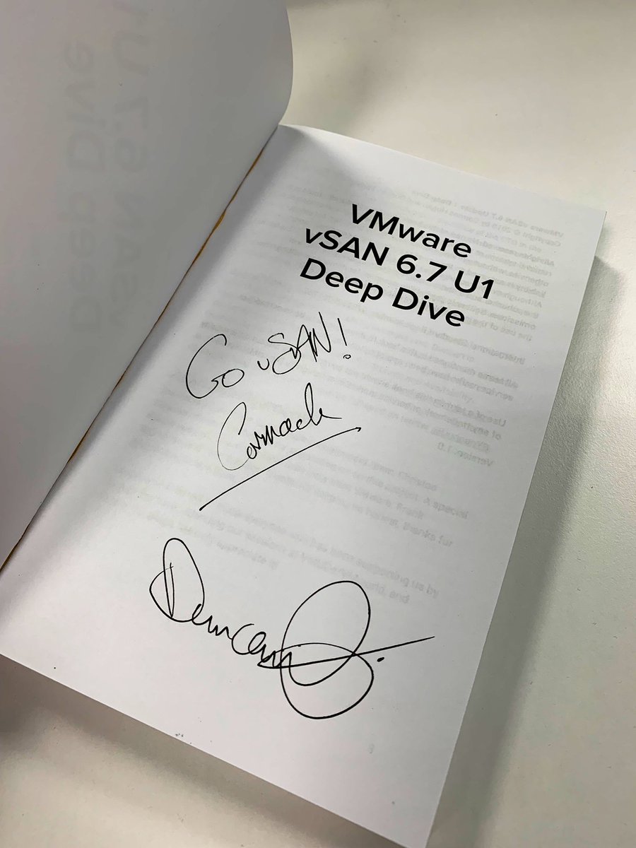 KeithRichardLee's tweet photo. Thanks @CormacJHogan and @DuncanYB for the signed copy! #GovSAN @vmwarevsan https://t.co/380kZhcmRw