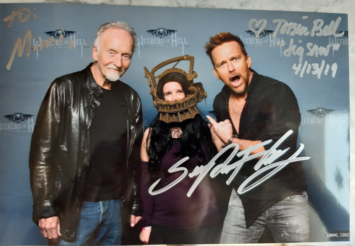 My favorit picture from Weekend of Hell 😍
With <a href="/seanflanery/">Sean Patrick Flanery</a> and <a href="/officialtobin/">Tobin Bell</a> (Saw)
#saw #sawcosplay #comiccondortmund #comiccondortmund2019 #amanda #tobinbell #seanpatrickflanery #weekendofhell #weekendofhell2019 #shooting📷