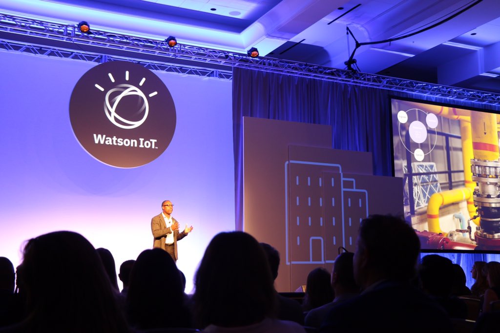 Some impressions from the opening of the #IoTexchange in Orlando. A great start from  #WatsonIoT general manager Kareem Yusuf showcasing #IBM #AI and #IoT capabilities especially managing assets and buildings and beyond