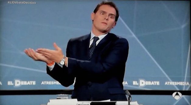 pablomangxs's tweet photo. Pero profe, si estaba hablando toda la clase #ElDebateDecisivo https://t.co/W7F09CSkkI