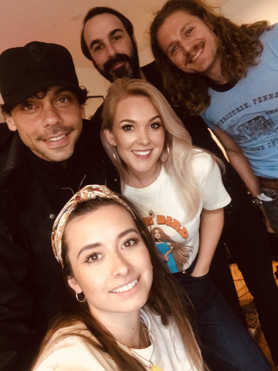 thewanderhearts's tweet photo. Writing with the babes Sebastian Sternberg &amp; @PedroVito2 and getting us pumped for some time on the road with @JackSavoretti and the #lads https://t.co/5Tnc55jIOH