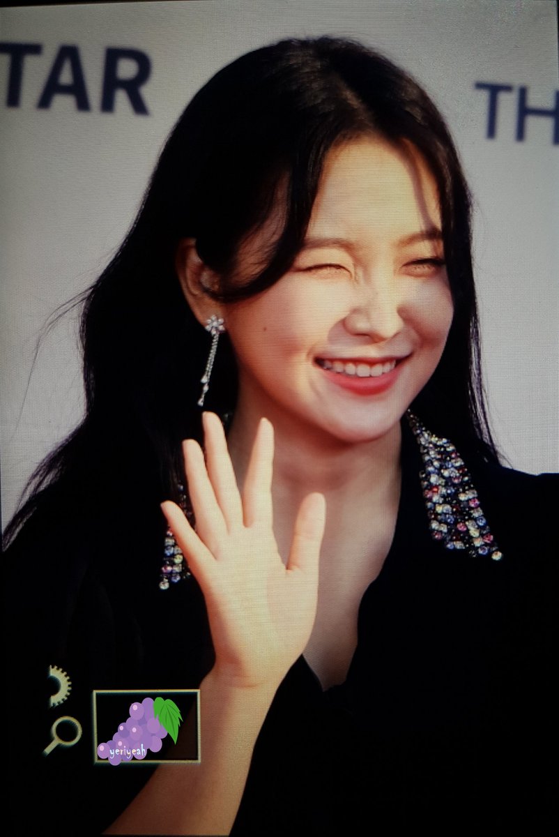 yeriyeah3051's tweet photo. 190424

#예리 #yeri #RedVelvet #레드벨벳 https://t.co/adz5IYUgPG