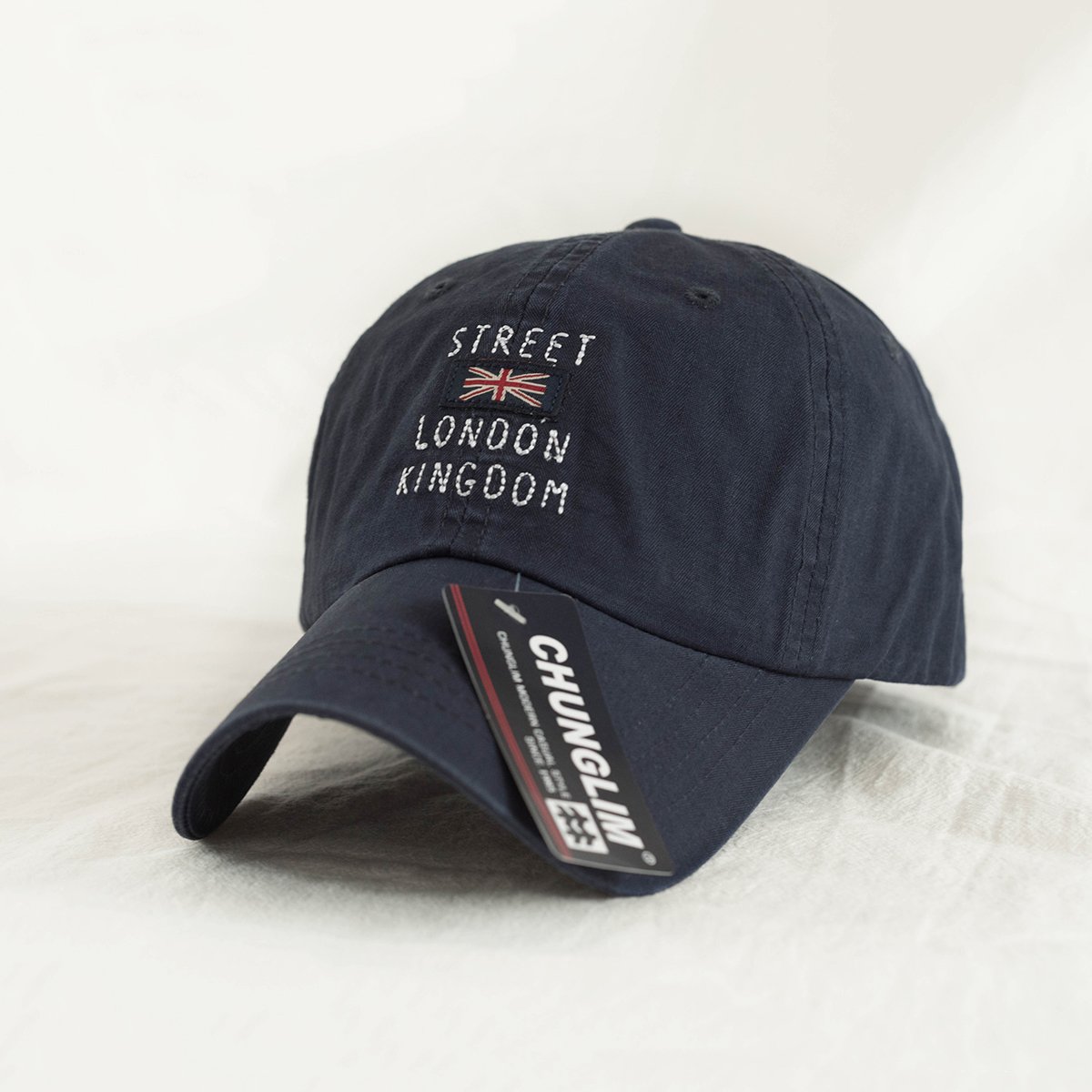 boopdocom's tweet image. CHUNGLIM STREET LONDON KINGDOM CURVED DUCK CAPS boopdo.com/products/chung…

#capstars #capslocked #capspromise #capsbeergarden #capsattack #capsverlan #capsmoke #Capsa #caps4days #capsulewardobe #CAPSHIRT #urbanwear #capsulemeal #capsulewardrobe #capsulorexis #capsarethebest