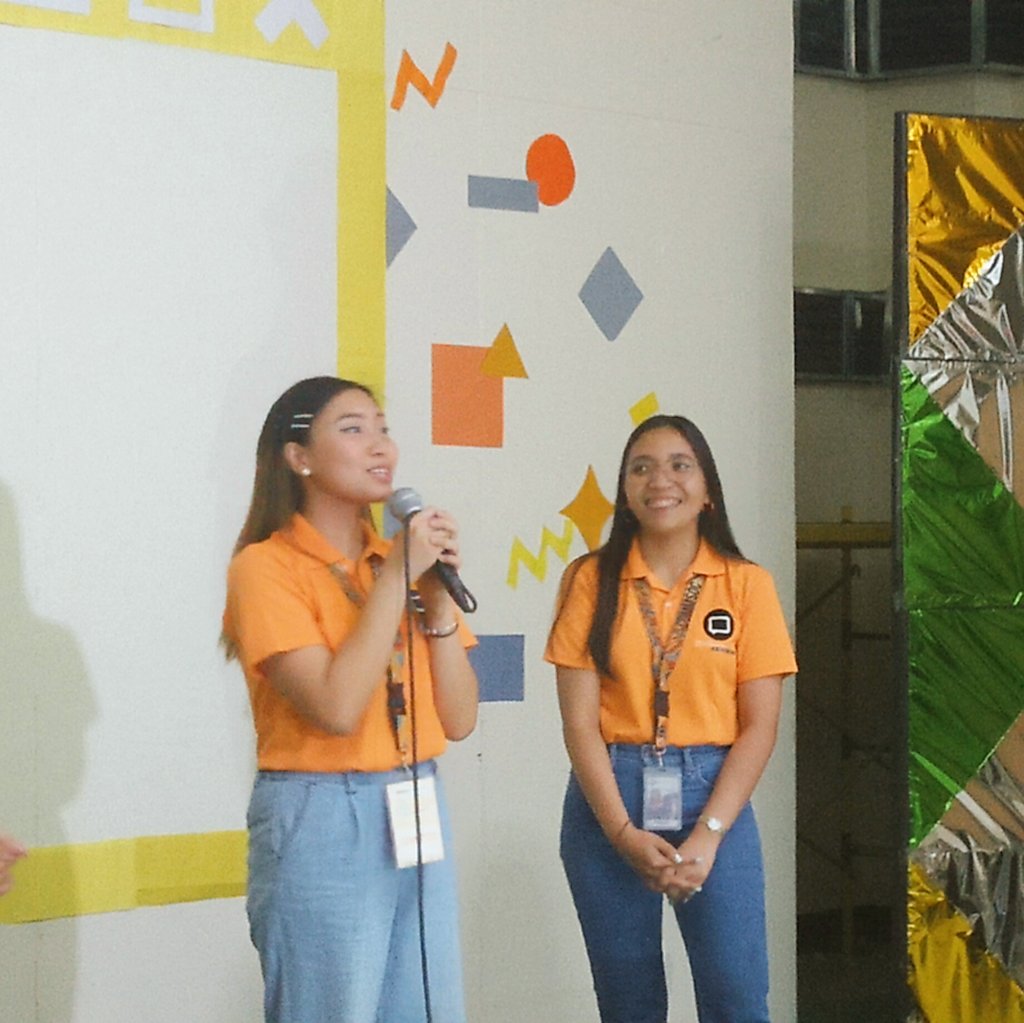 COMMSOC_DLSUD's tweet photo. UPDATE: The project heads of the COMMSOC Powertalk:Boundless and the Adviser of COMMSOC having their closing speech
#COMMSOCBoundless https://t.co/rf5dFoLCdS