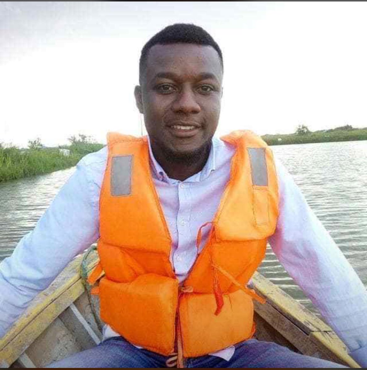 Villelubumbashi's tweet photo. #Lubumbashi : La ville pleure ses 4 fils décédés dans un noyade dans le lac artificiel nzilo de #Kolwezi.
4 futures ingénieurs de l' #Unilu (Polytechnique). La ville ne vous oubliera jamais ! #Hautkatanga #RDC https://t.co/5ORGwuALST
