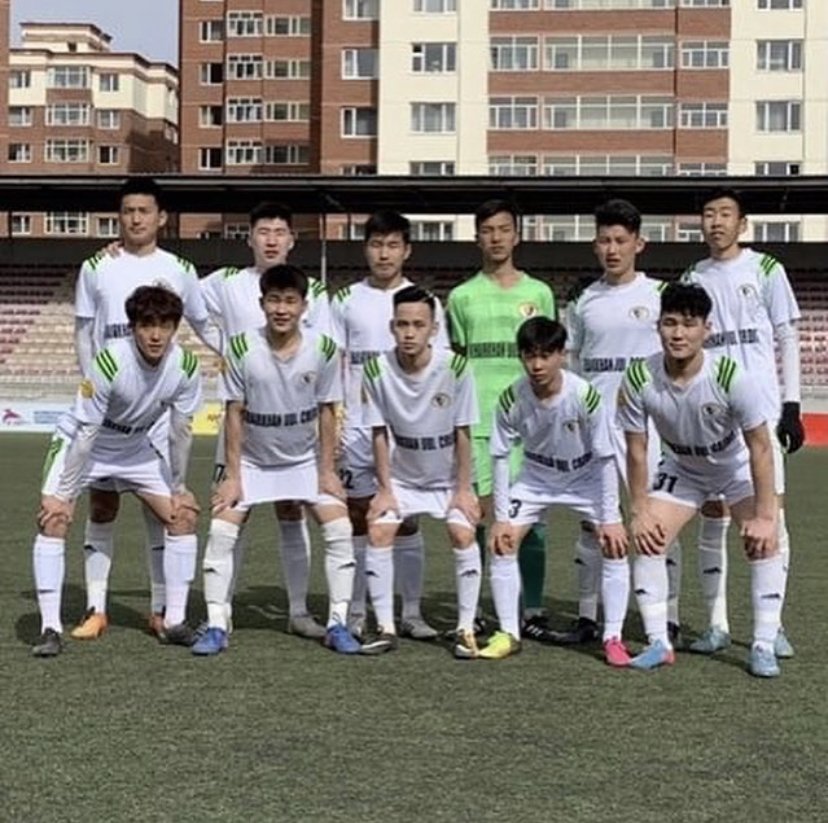 ４月２３日（火）U-19　モンゴルカップ決勝トーナメント
FC Khoromkhon（ホルムホン）VS　Falcons
試合結果は　５－１　完勝
伊津野有盛　３ゴール　１アシスト！！
ハットトリック達成

＃モンゴルサッカー
＃熊本国府サッカー
＃国府高校サッカー
＃FCホルムホン
＃WPSC
＃海外サッカー挑戦