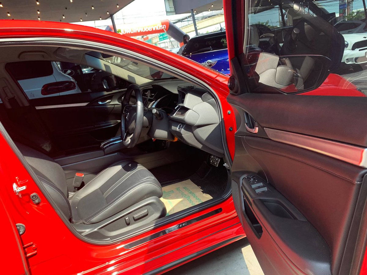 AutoCyn's tweet photo. ð2018 Honda Civic 1.8EL ATðĨ
āļ§āļīāđāļ 6,xxxāļāļīāđāļĨ āļāļēāļāļāđāļēāļŠāļĩāļŠāļāđāļŠ āļāļĢāđāļāļĄāļ§āļēāļĢāļąāļāļāļēāļāļĻāļđāļāļĒāđāļĨāđāļāđ
āļāļēāļĒ 819,000 āļāļēāļ
āļāđāļāļ 16,xxx āļāļēāļ 72 āļāļ§āļ āļāļĢāļĩāļāļēāļ§āļāđ
āļāļđāļĢāļāđāļāđāļāļĩāđ #āļāļĢāļļāļāđāļāļāļĄāļŦāļēāļāļāļĢ
āļāļīāļāļāđāļāđāļāđāļāļĩāđð
LINE: cynauto
#CynAuto #āļĢāļāļĄāļ·āļāļŠāļāļ
#Honda #Civic https://t.co/6fHkg3Nkag
