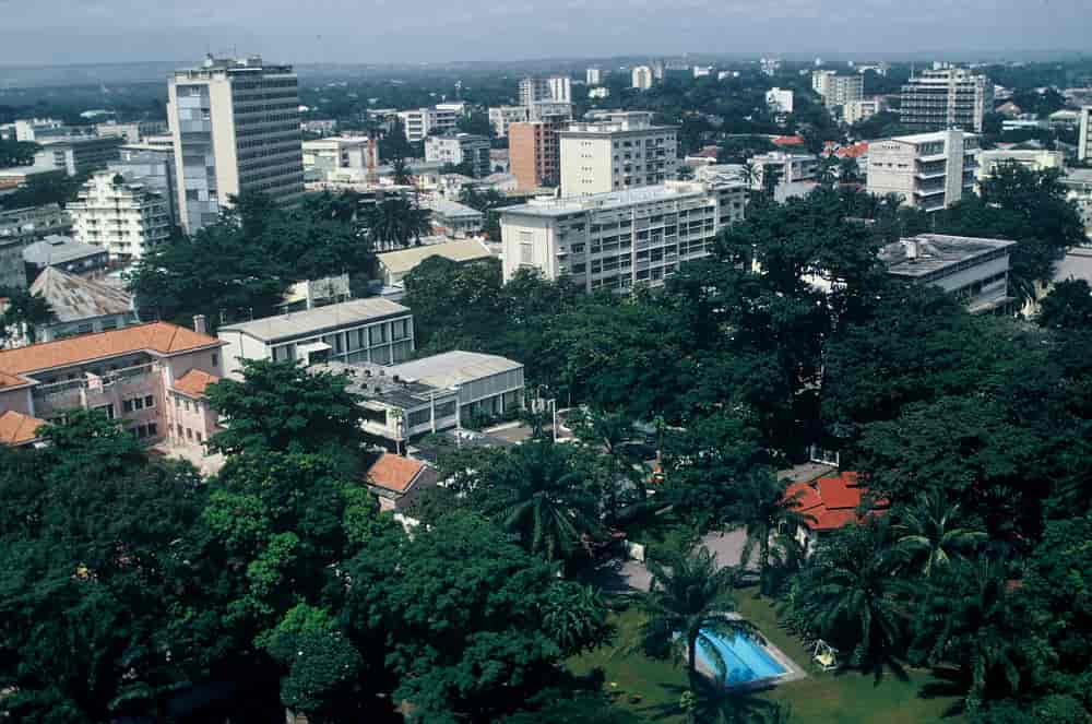 Romtekconstruct's tweet image. TOP 10 POPULATED CITIES IN AFRICA

1. Lagos, Nigeria – 21 million
2. Cairo, Egypt – 20.4 million
3. Kinshasa, DR Congo – 13.3 million
4. Luanda, Angola – 6.5 million