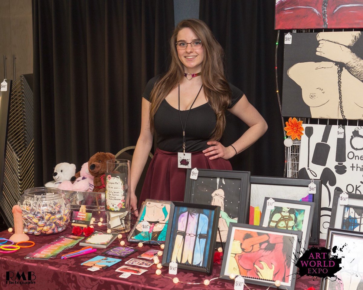 ArtWorldExpo's tweet photo. Some great photos of our vendors in #Edmonton! #artworldexpo #yeggers #yegarts #artincanada https://t.co/TjypkyHL1u