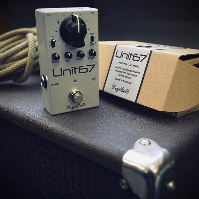 WdMusicUK's tweet photo. We are proud to be a stockist of this magical pedal! The Unit67 is a compact and fully analog device that has a highly versatile EQ set including a "Rangemaster-like" mid control, a boost and an 1176 type of compressor – all in one extremely practical gu… https://t.co/lQQHUBXbJK https://t.co/gMHLDBBJbD