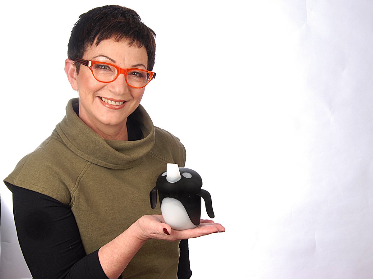 We have themed workshops &amp; events throughout May/June as part of Food Season, inc Thinking outside the pots, a whistle-stop tour of the history of innovation in food &amp; kitchenware with speakers <a href="/SandowsLondon/">Sandows</a>, <a href="/TSticksUK/">T-Sticks®</a>, <a href="/grenadeofficial/">Grenade</a> &amp; <a href="/anywayupcup/">Anywayup</a>: bit.ly/2UQaIyt