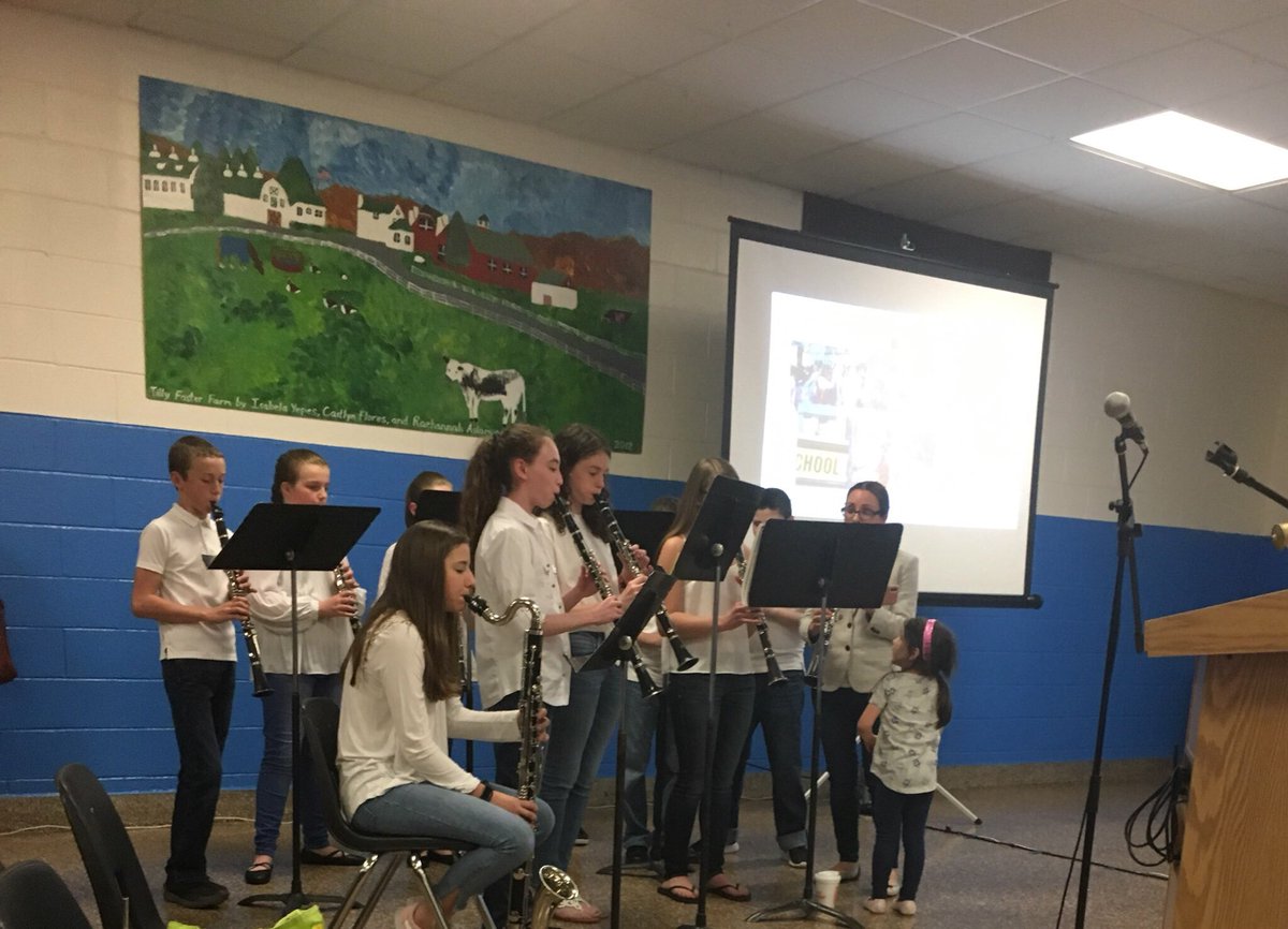 ChrisCBarrie's tweet photo. Great job by all of our performers at the BOE last night! @band_mcabral @GFMS_info #gfmsrocks https://t.co/K6nbJp5LIm