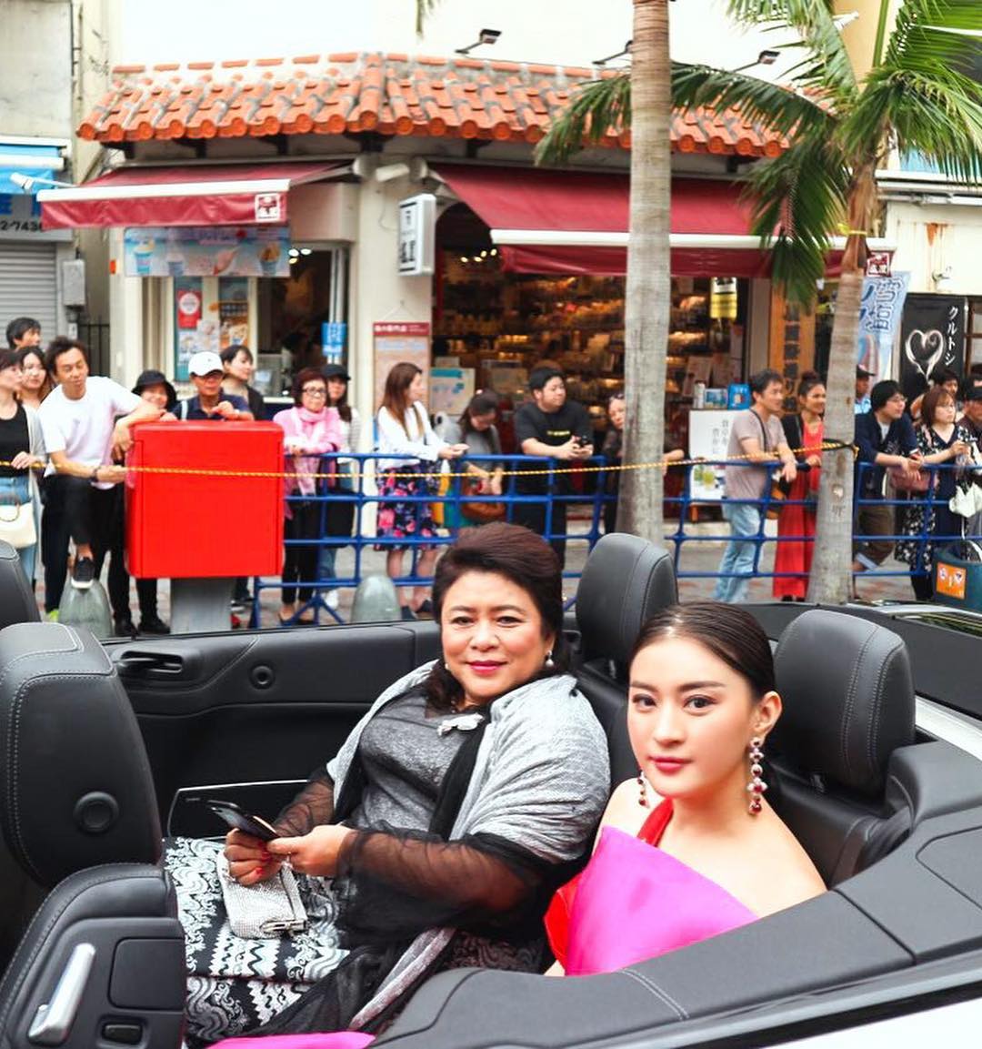 WeMediaMM's tweet photo. Wutt Hmone Shwe Yi ❤
Attendance for the big Okinawa International Film Festival .
Such a wonderful experience.
#WeMedia #wutthmoneshweyi #Myanmar #Actress https://t.co/xL7imUYpyz