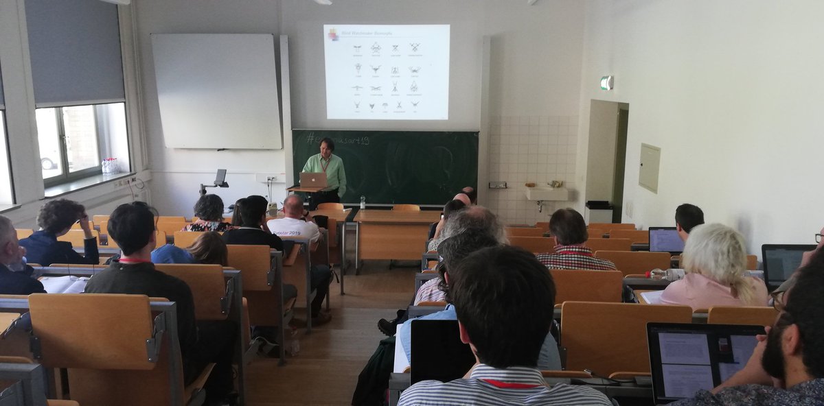 LeipzigJb's tweet photo. "Adversarial evolution and deep learning" Alan Blair @Evostar2019 @EMaciani @aiesparcia @evostar19 #evomusart19 https://t.co/ARXT7lvg5l