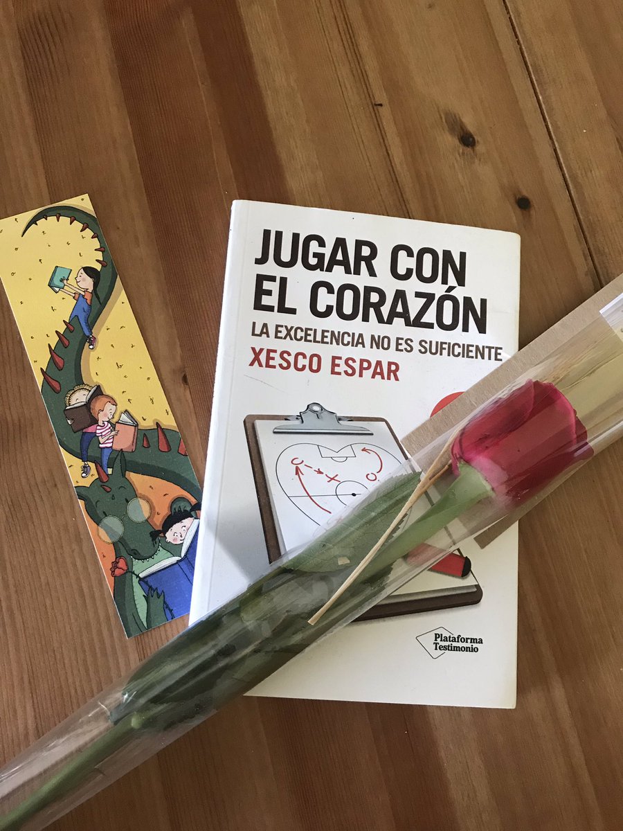 XivRaiders's tweet photo. Ahir va ser Sant Jordi un dels dies més bonics de l’any! 🌹🐉📚
Ens han regalat els següents llibres:
- Come comida real, de Carlos Rios
- Juega con el corazon, de Xesco Espar #2019TopProgram https://t.co/BDRBPjoKam