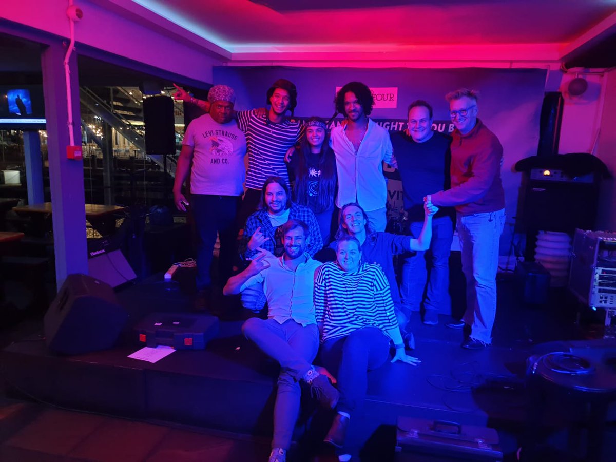 Thank you Quay Four for a great night! And a huge shout-out to our family and fans who pulled through, the full house was much appreciated! 🖤