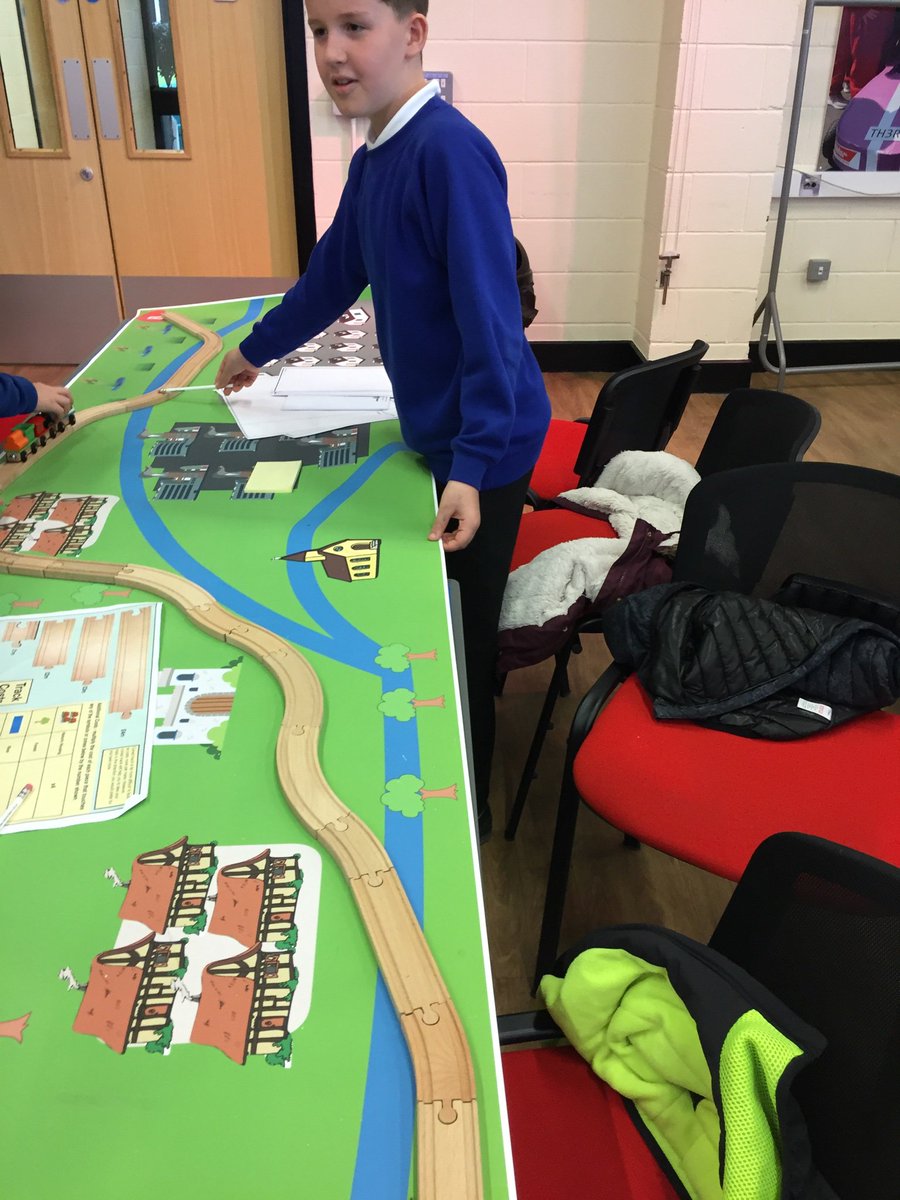 AcklamWhin's tweet photo. Year 5 are building a new high speed train link #Locomaths #inspire2learn https://t.co/oq2bTaep7k