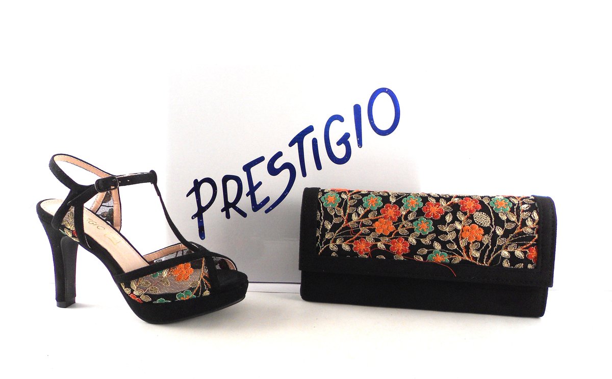 esdepiel's tweet photo. ¿Bodas, bautizos o comuniones? 🤔🤔
 Prestigio te ayuda a complementar tu look 😍😍
 👉 https://t.co/UsePnZ7PR9

#prestigio #zapatosfiesta #sandalias #sandaliasboda #bolsosfiesta #looksfiesta #esdepiel #enviosgratuitos https://t.co/Ew4Ixit0Xg