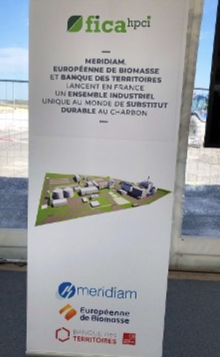 DebordValerie's tweet photo. Pose d’un érable sur le site de #ficahpci à Pomacle-Bazancourt projet exemplaire de transition énergétique à partir de la filière bois économisant 230 000 tonnes de carbone par an pour chauffer 130 000 habitants avec des bio combustibles substituts du charbon, créant 350 emplois https://t.co/tKrbKnlaTf