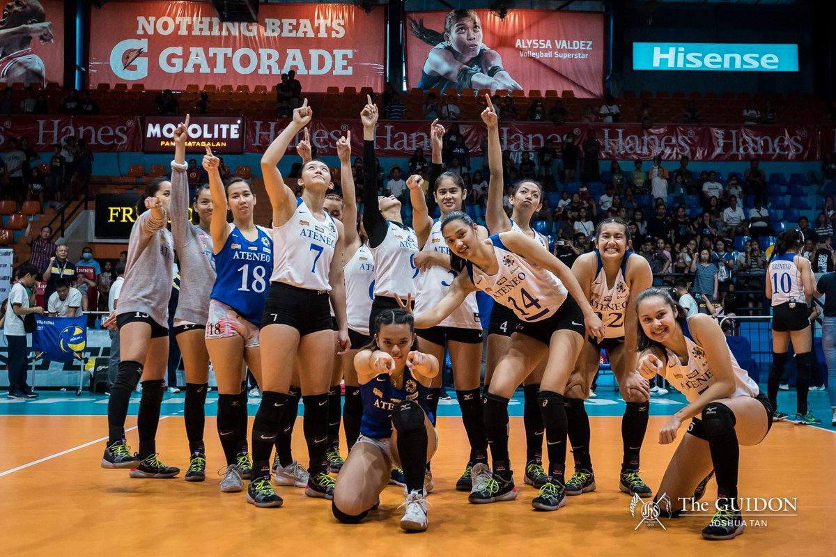 Apa_TheGUIDON's tweet photo. FINAL: The Ateneo Lady Eagles enjoy a twice-to-beat advantage for the finals after taking down the Adamson Lady Falcon in straight sets, 25-16, 28-26, 25-17!

Photo by Joshua Tan
#UAAPVolleyball https://t.co/id3NZxGVb0