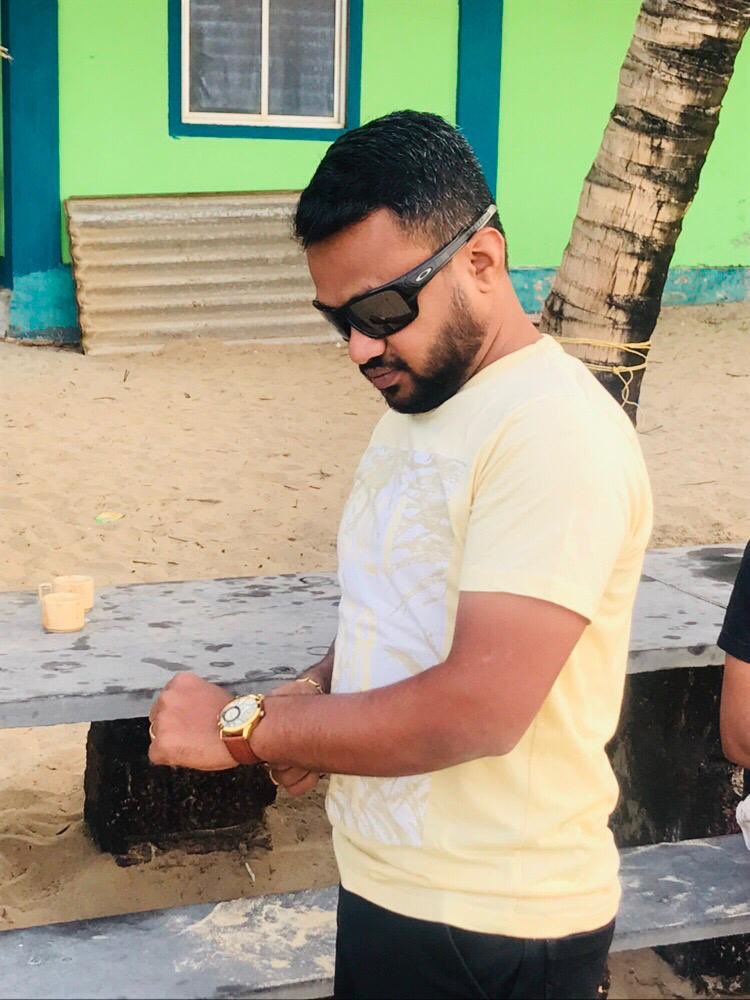 amolstaware86's tweet photo. जेव्हा काही खास लोक आपल्याला दुर्लक्षीत करत असतील, तेव्हा समजून जायचं की आपल्याकडून त्यांच्या सगळ्या गरजा पूर्ण झाल्या आहेत. असो, येतील की परत, कुठे जातील? https://t.co/RvZ4mnyZr7