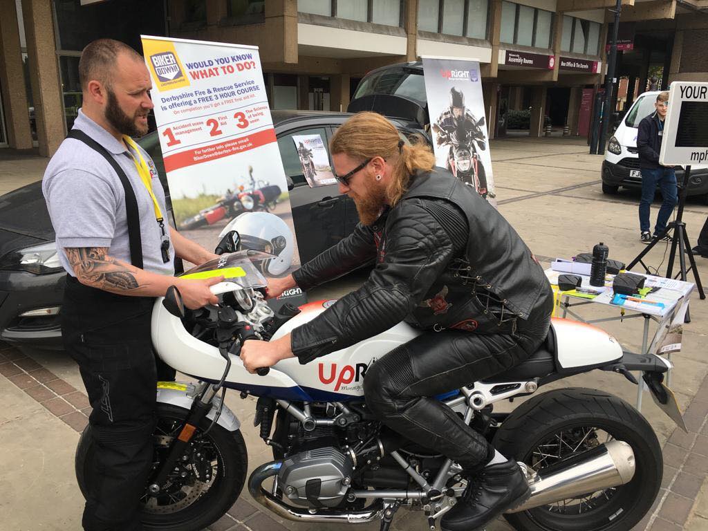 We're at #Derby market place today talking to bikers about the importance of riding responsibly and wearing the right kit. We're also here to promote advanced rider courses that are available to make you more skilled riders. Come and see us - we're here until 3pm 🏍 #ArriveAlive
