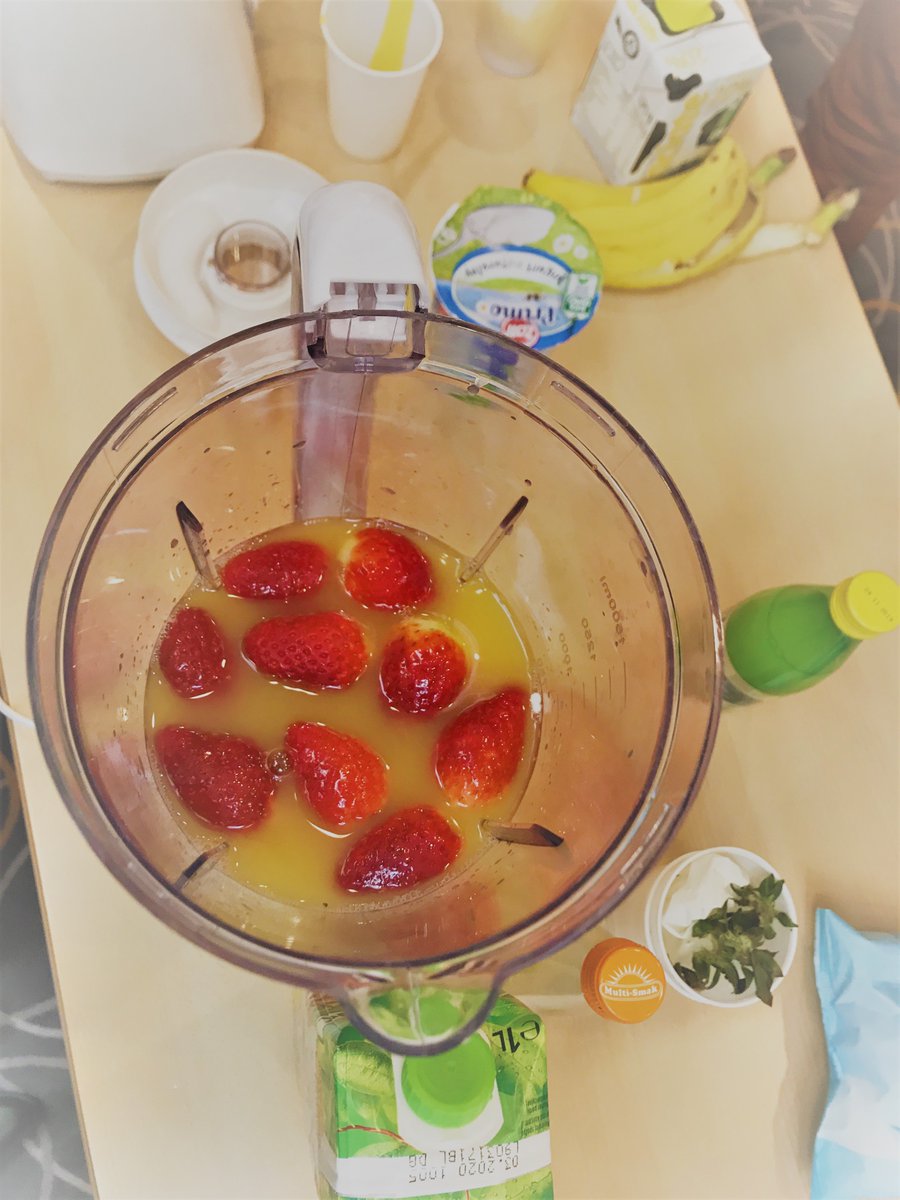 CREATIVE JUICES to doświadczenie biznesowe zapewniające dawkę pozytywnej i zdrowej zabawy🍎Ostatnia realizacja #creativejuices przez <a href="/exprofessopl/">Exprofesso</a> dla jednego z naszych Klientów pokazała, że dobrze dobrani ludzie do zespołu to gwarancja pomysłów i świetnych wyników 😀Zobaczcie!