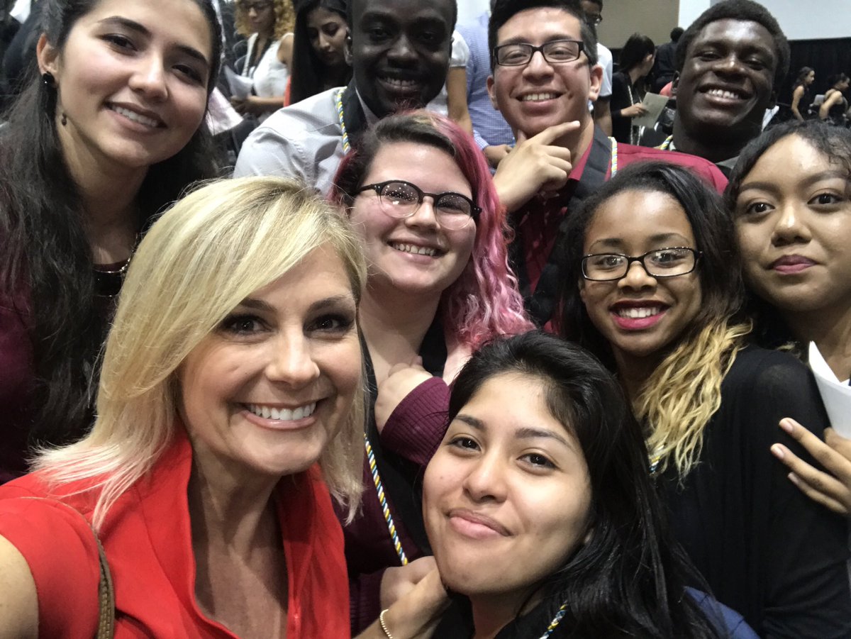 SuzanneBoyd's tweet photo. You guys know how much I believe in and support @TAKESTOCKPBC (if you don’t, read this: https://t.co/ieMPgAfbpp), but today is the #GreatGive and your donation goes so much further if you give today 🙏 Link to give: https://t.co/IE47X8Y4il https://t.co/miLqcAPz9U