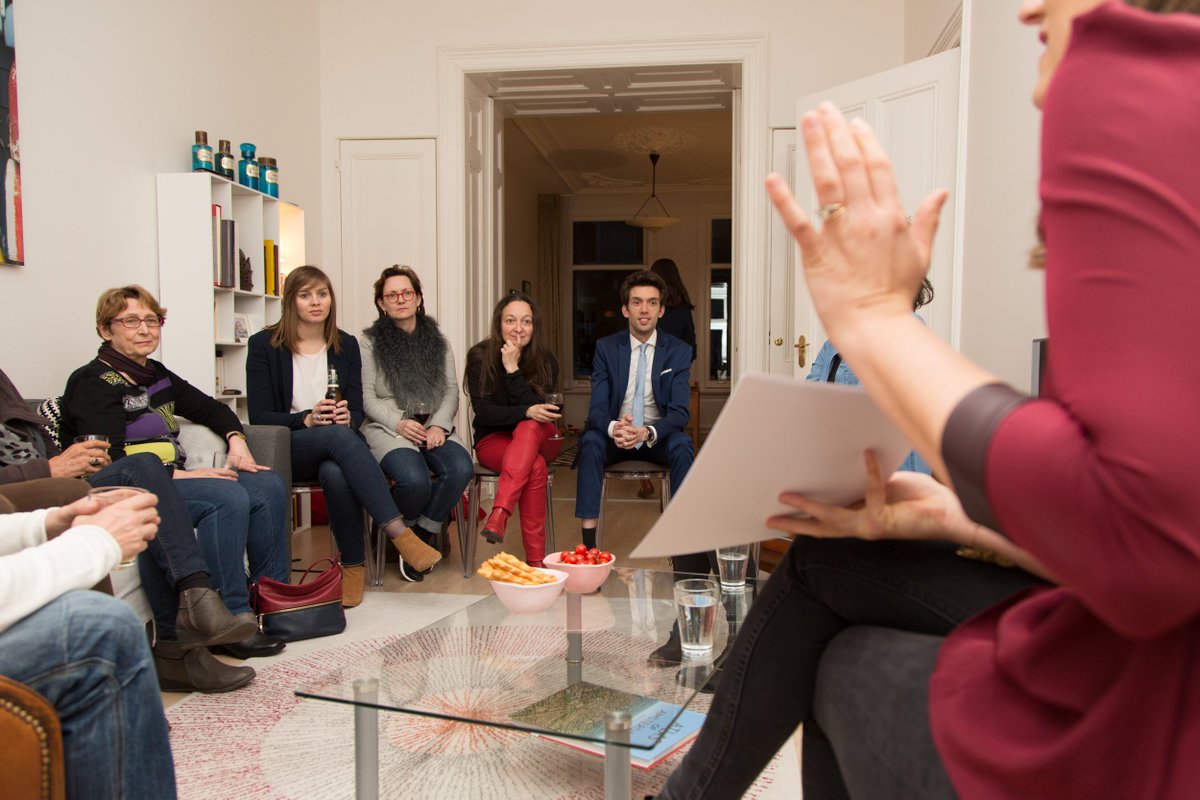 CultcheersF's tweet photo. Un cultcheers, c’est de la #curiosité et des curieux ! Nous sommes tous des esprits curieux… Découvrons ensemble le monde en échangeant avec des #talents sur des sujets qui passionnent et intriguent. https://t.co/G1rHrMoYv0