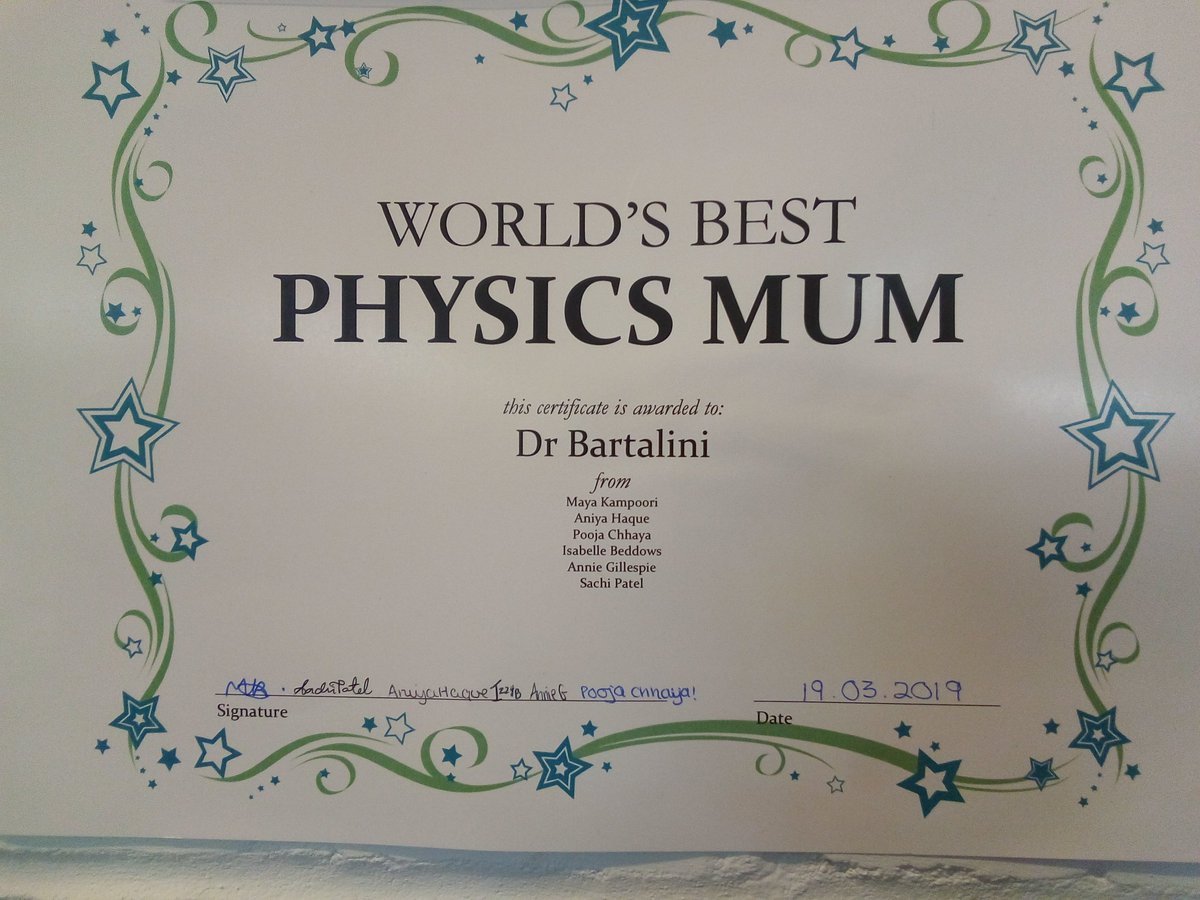 physicsDrB's tweet photo. #teachingwithjoy the best award ever! ❤️❤️💓 @GDST #fabhab https://t.co/fhVCz4sRwa