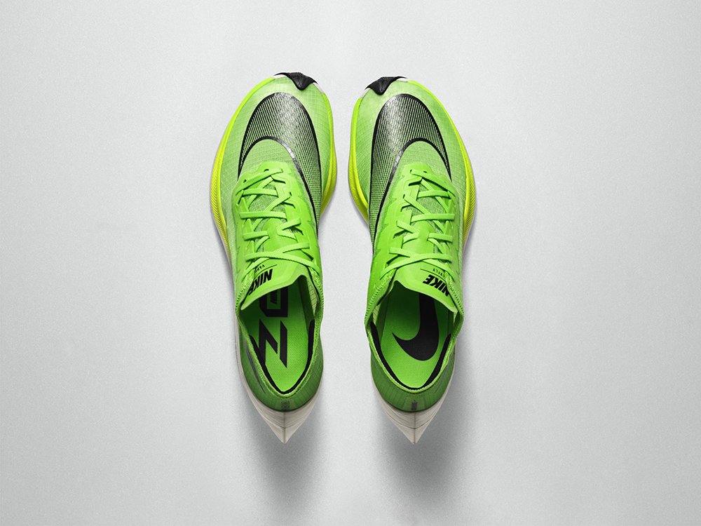 Run4Food_Italia's tweet photo. NIKE CELEBRA IL LANCIO DELLA NUOVA NIKE ZOOMX VAPORFLY NEXT% PRESENTANDO IL VIDEO DOCUMENTARIO DI MO FARAH “MO: A PORTRAIT OF SPEED”
\\ https://t.co/stYv0eUfZB //
@NikeRunning_IT @HubcommNet @nikestore #run4food #running #NIKE #sportswear #Vaporfly #NikeZoomX https://t.co/2VB2kEAy65